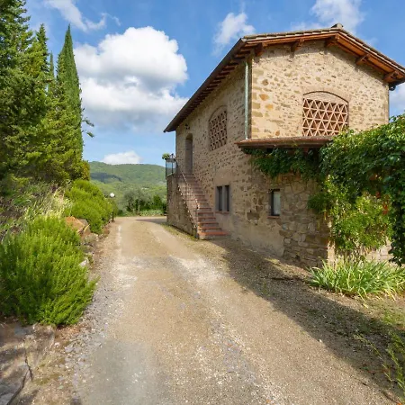 Locazione Turistica Giuggiolo * Linari
